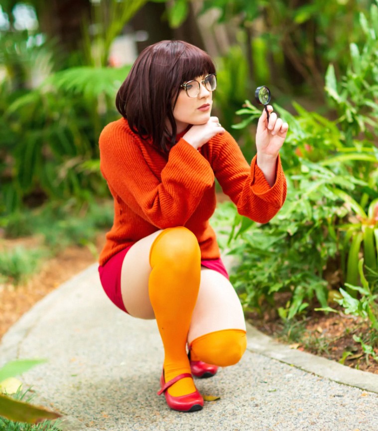 Velma’s Fashion Secrets: Unveiling the Inspiration Behind Her Outfit插图