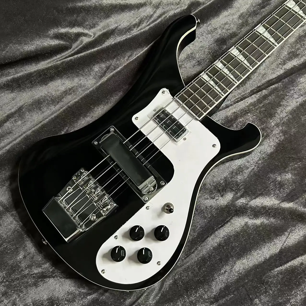 Assessing the Intonation and Tuning Stability of Rickenbacker Basses插图