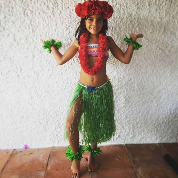 make a lilo hula costume