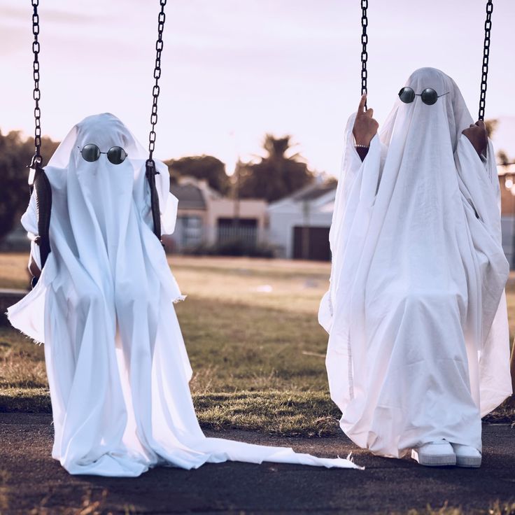 DIY ghost costume